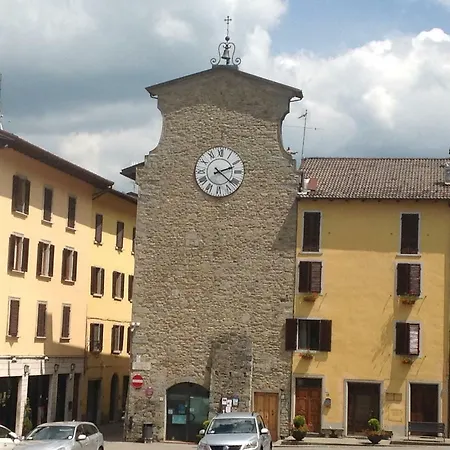 公寓 Turistico Dal Morino 佩波利堡